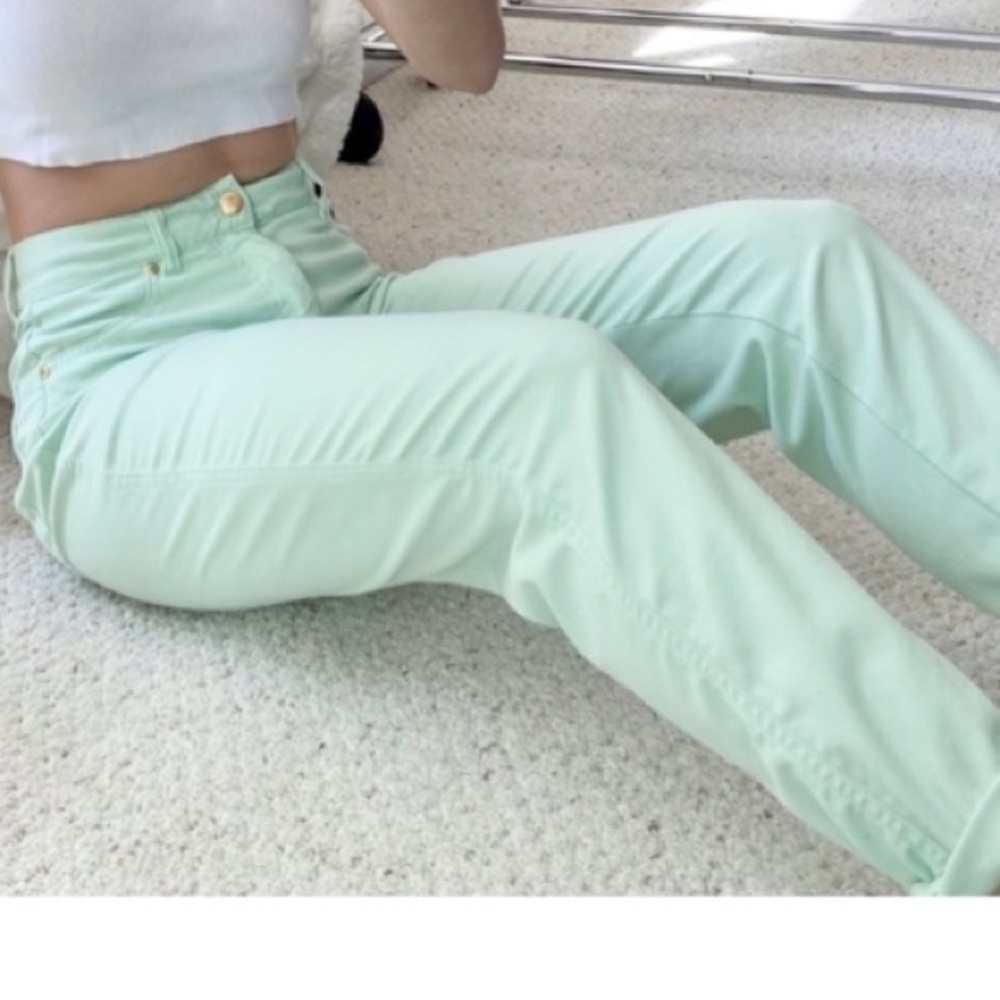 Escada Vintage High Waisted Mint Green Cropped Pants Italian Made